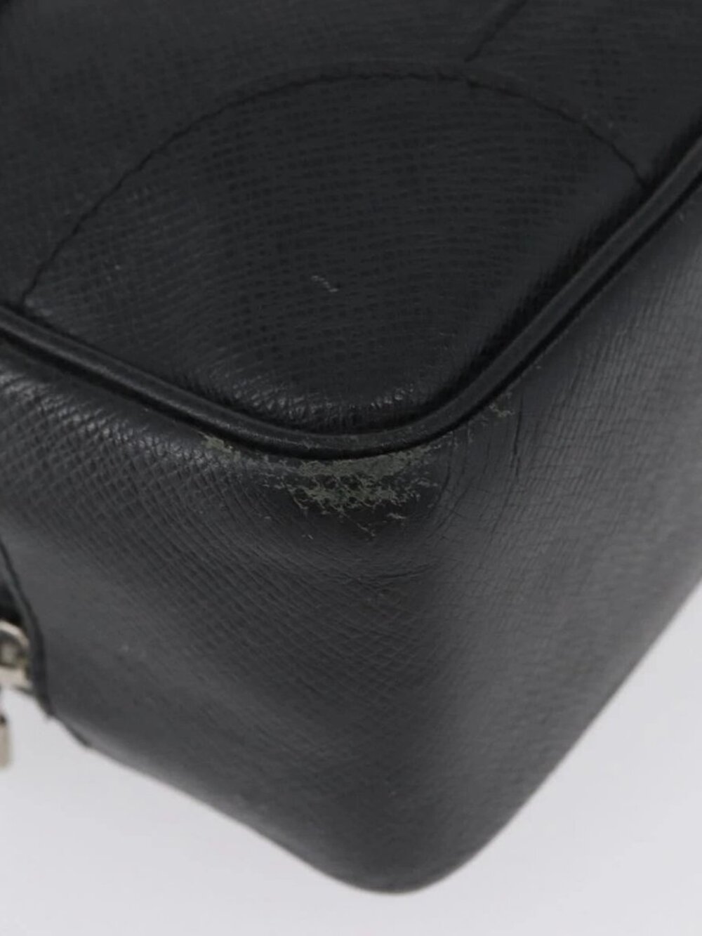 LOUIS VUITTON Taiga Pavel Clutch Bag Ardoise - Picture 3 of 16